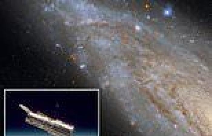Hubble Telescope takes picture of galaxy with a core that gives off as much ...