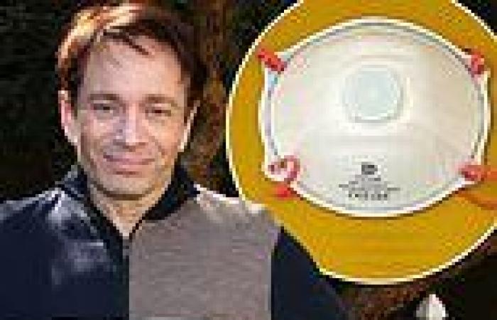 SNL alum Chris Kattan is ejected from American Airlines flight for not pulling ...