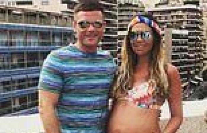 Danielle Lloyd reveals she is expecting a daughter