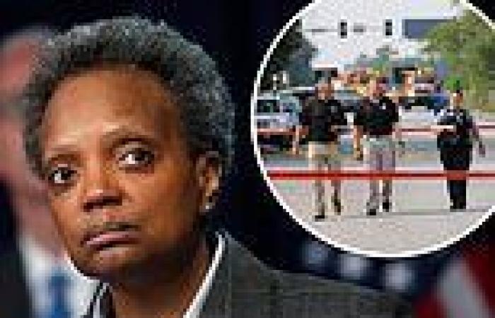 Chicago Mayor Lori Lightfoot under fire granting top aides time off ahead of ...
