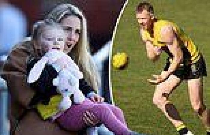 Jack Riewoldt's wife Carly Ziegler and daughter Poppy cheer him on at AFL ...