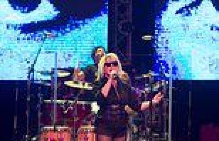 ADRIAN THRILLS: It's Rapture as Blondie goes wild in Havana 