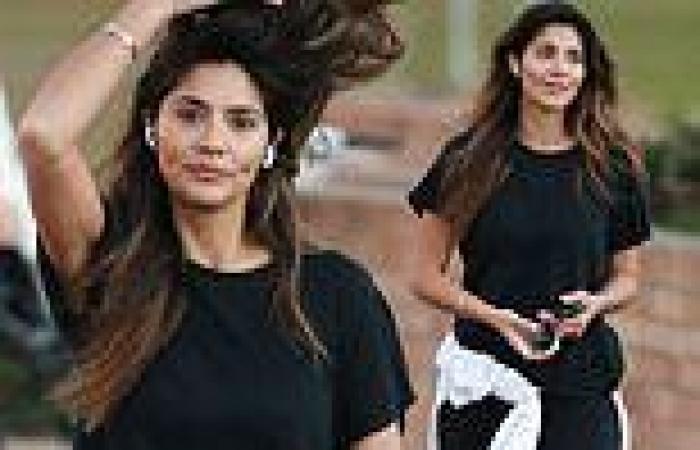 Pia Miller goes makeup free for a stroll during Sydney's lockdown
