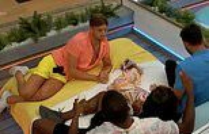 Love Island 2021: Fans baffled over editing error as Kaz appears 'out of ...