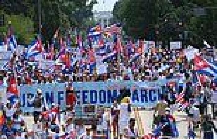 Thousands of Cuban protesters march on Washington for the second day