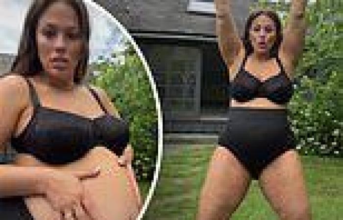 Pregnant Ashley Graham strips down to just her underwear while reciting ...