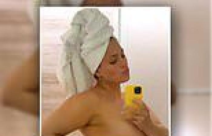 Ashley Graham bares baby bump in nude bathroom mirror selfie