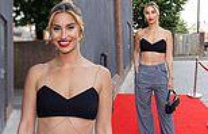 Ferne McCann shows off her washboard abs as she attends Mario Falcone's trainer ...