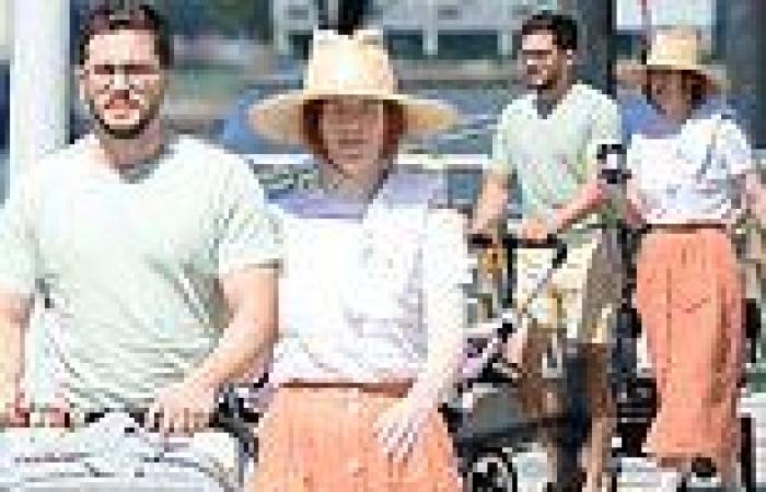 Kit Harington cut a casual figure with wife Rose Leslie as he resumes dad ...