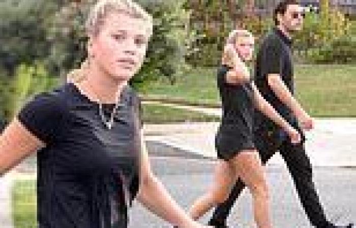 Sofia Richie puts her toned figure on display as she dons sporty chic outfit ...