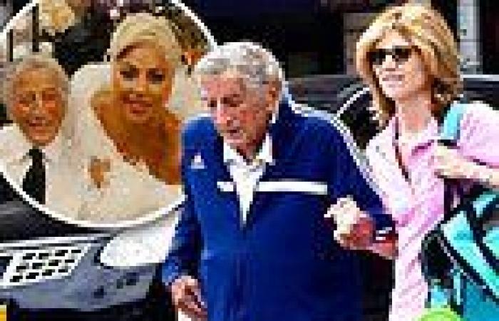 Tony Bennett, 95, and wife Susan Crow step out after his 'emotional' show with ...