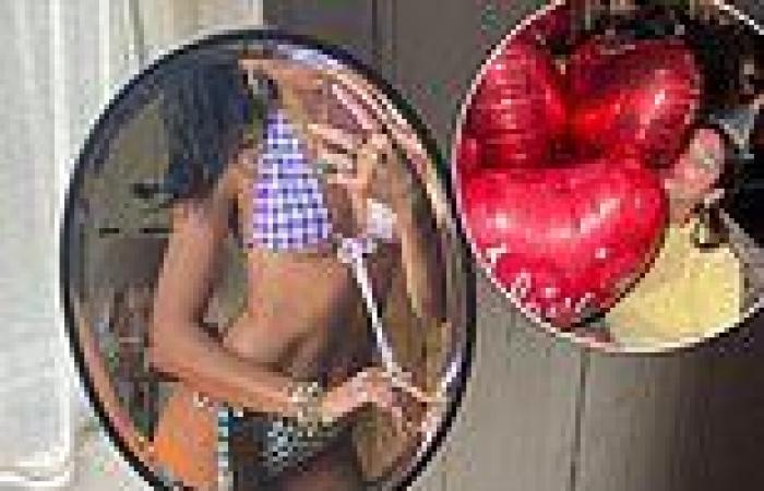 Dua Lipa flashes her underboob in a racy mirror selfie in celebration of her ...