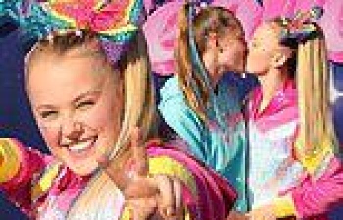JoJo Siwa and her girlfriend Kylie Prew are ever the loved-up couple as they ...