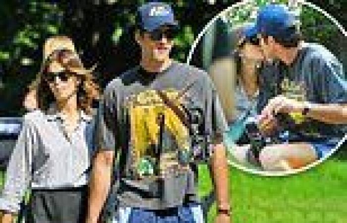 Kaia Gerber packs on the PDA with Jacob Elordi during a romantic stroll in New ...