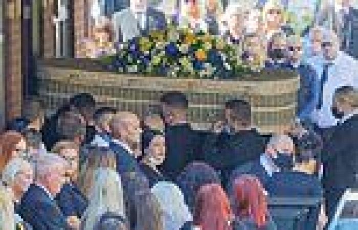 Hundreds attend funeral of killer who slayed three generations of same family ...