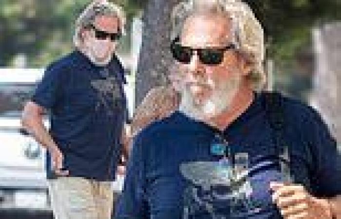 Jeff Bridges, 71, appears healthy out after revealing his cancer is in ...