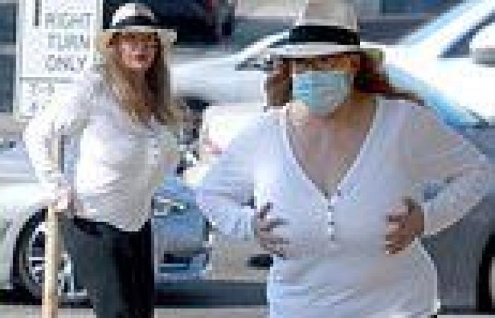 Raquel Welch is seen for the first time in two years as she steps out in ...