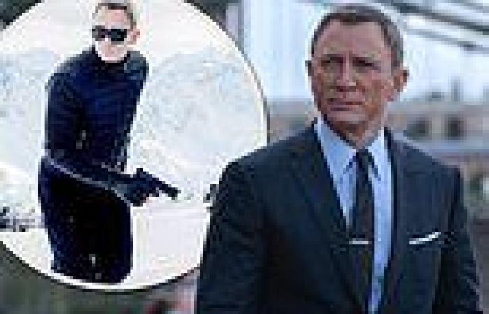 Daniel Craig says James Bond shouldn't be played by a female actress
