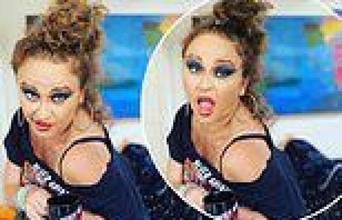 'Love this!': Nadia Sawalha's fans rush to compliment her VERY different new ...