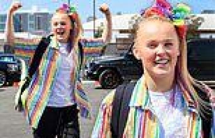 JoJo Siwa flexes her muscles at practice... after making history on Dancing ...