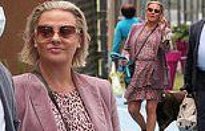 Lisa Armstrong looks stylish in a pink leopard dress ahead of Steph's Packed ...
