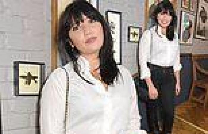 Daisy Lowe steps out in knee-high boots as she spends the night drinking ...