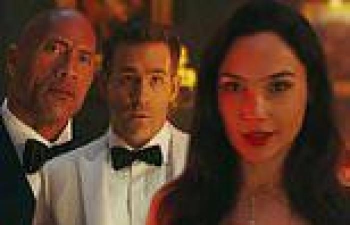 Gal Gadot puts Ryan Reynolds and The Rock through the ringer in Red Notice ...