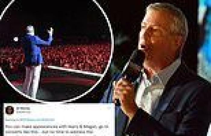 NYC mayor De Blasio is booed at Global Citizen Concert weeks after being ...