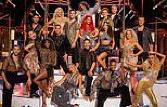 One of Strictly's unvaxxed professional dancers has 'decided to get the jab ...