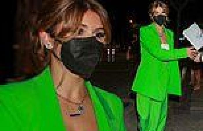 Olivia Jade Giannulli glows in green suit as she grabs dinner after impressive ...