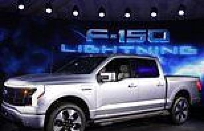 Ford says it will spend $11.4 BILLION to build two new electric car plants in ...
