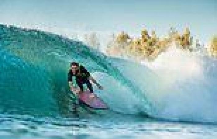 Harrison Roach knocked out World Surf League's Malibu Classic handing longboard ...