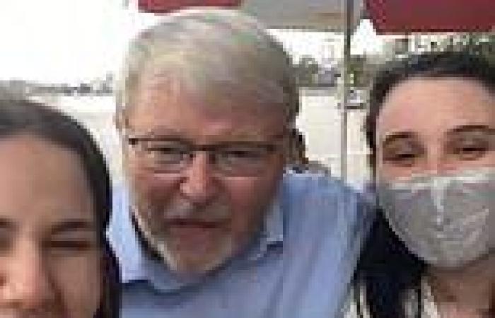 Bizarre moment Kevin Rudd urges young woman's crush to date her because she is ...