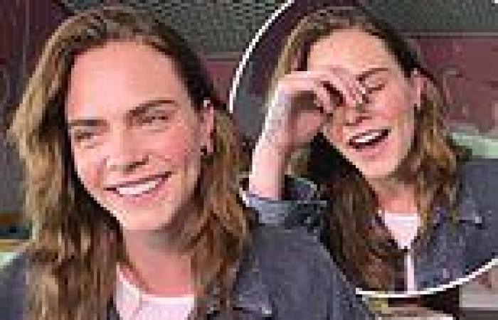 Cara Delevingne reveals she had a one-night stand in an elevator