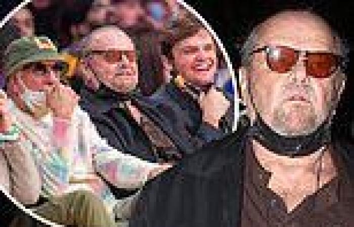 Jack Nicholson is back courtside at the Lakers game following year-long hiatus