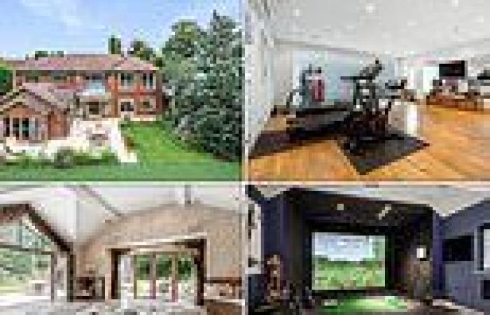 Mansion backing onto Essex golf course boasting its own indoor simulator and ...