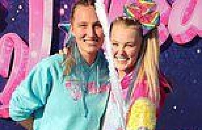 Jojo Siwa splits from girlfriend Kylie Prew after less than a year of dating