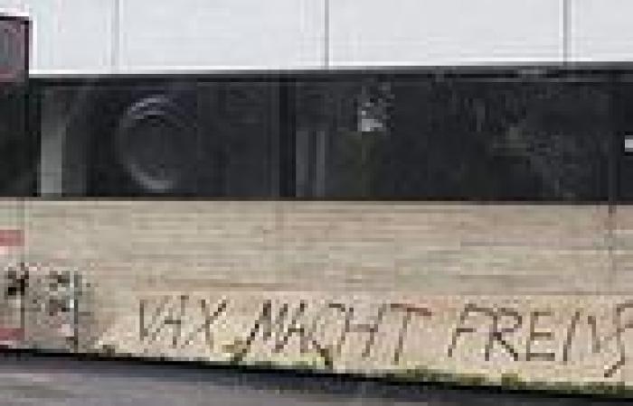 Vile anti-vaxxer graffiti equating Australia's vaccine rollout to Nazi regime ...