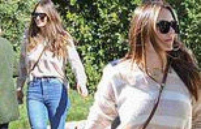 Katharine McPhee is one stylish mama in fitted jeans and beige sweater