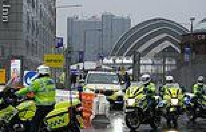 Police ramp up security in Glasgow ahead of the arrival of world leaders for ...