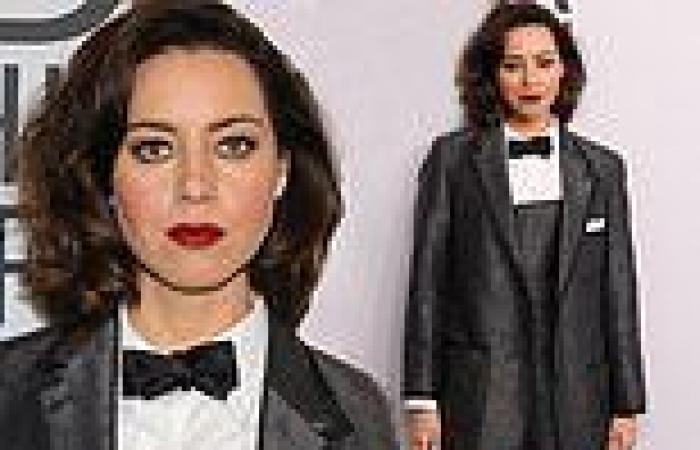 Aubrey Plaza looks effortlessly chic on the red carpet of the CFDA Fashion ...