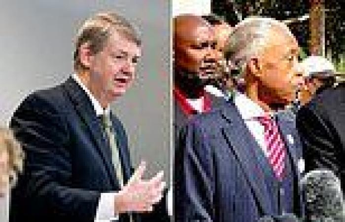 Ahmaud Arbery trial: Defense attorney wants Rev. Al Sharpton BANNED from court
