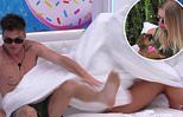 Love Island Australia: Noah throws Courtney out of bed to see puppies