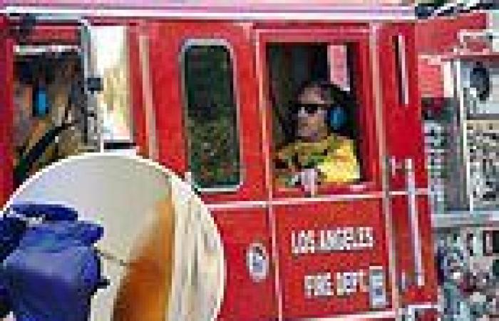 LA firefighter is under investigation for 'wiping his butt with vaccine mandate ...