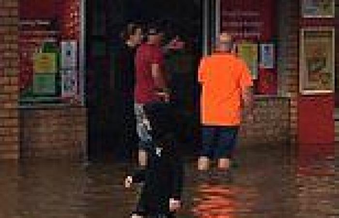 Australia weather: Thunderstorms and flooding in Queensland and NSW as ...