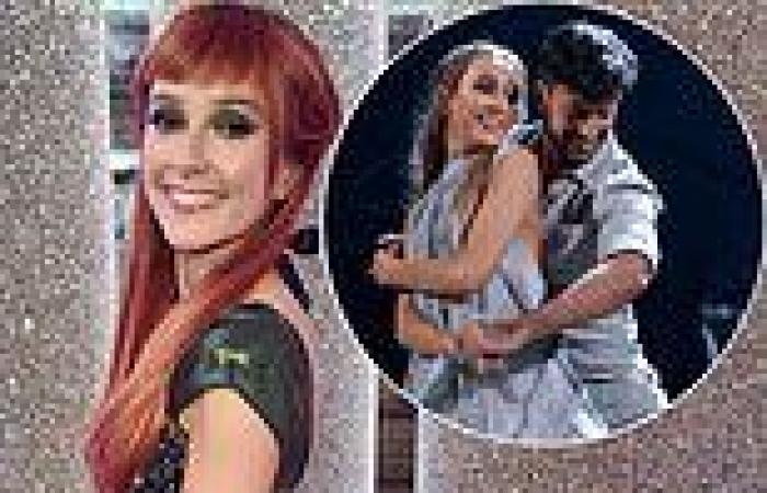 Strictly's Rose Ayling-Ellis DOESN'T follow the music's vibrations in order to ...