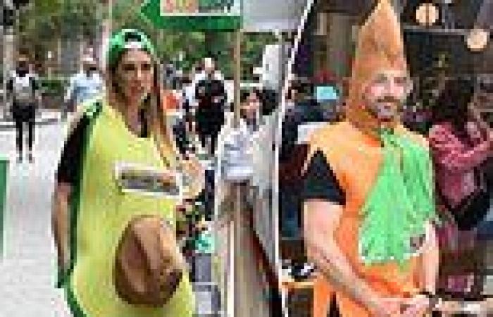 The cast of Celebrity Apprentice dress up as fruit and vegetables for team ...