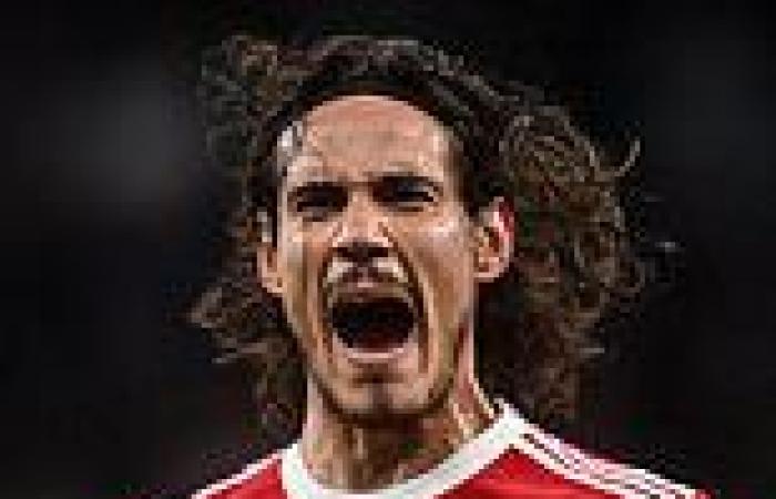 sport news Edinson Cavani 'wants to leave Manchester United for Barcelona when his ...