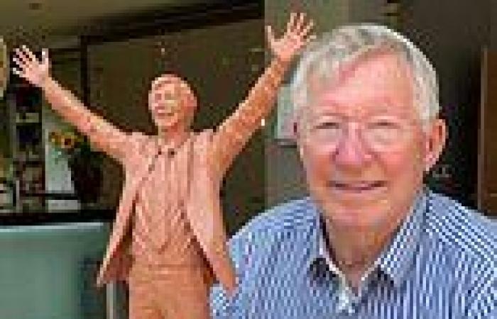 sport news Sir Alex Ferguson is left 'thrilled' by maquette of his new Aberdeen statue