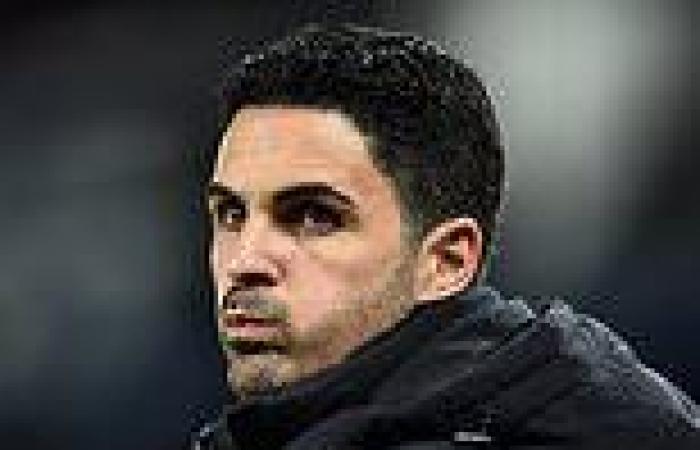 sport news Neville says Mikel Arteta is 'flip-flopping between a good job and being ...